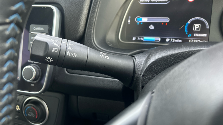 Nissan LEAF 110kW Acenta 40kWh 5dr Auto [6.6kw Charger] Electric Hatchback